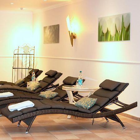 Golf- Und Wellnesshotel Amtsheide บัดบีเวนเซิน ภายนอก รูปภาพ